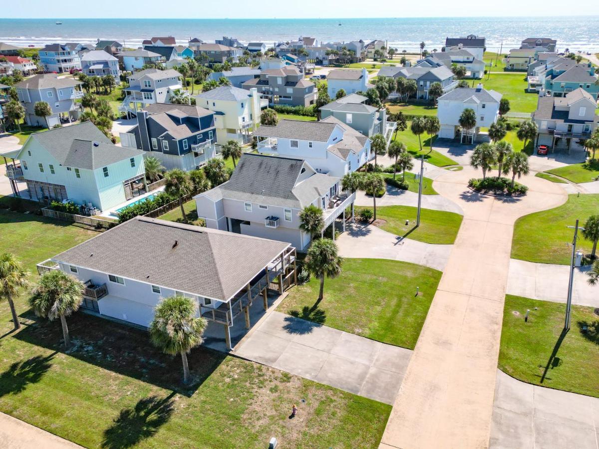 Entertain&Relax at our Beach Home - Pet Friendly Galveston Extérieur photo